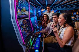 Dream Catcher live-dealer wheel with professional studio setup and real-time broadcast